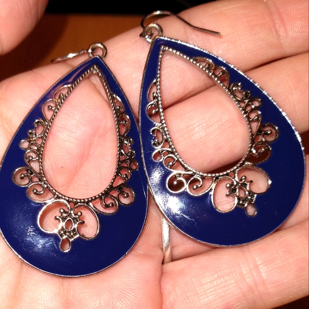 Vintage Premier Designs Dark Blue Enamel & Silver Teardrop Filigree Earrings